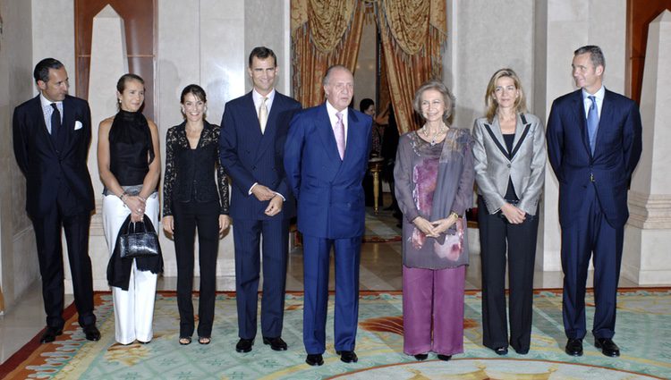 Los Reyes Felipe, Letizia, Juan Carlos y Sofía, las Infantas Elena y Cristina, Jaime de Marichalar e Iñaki Urdangarín