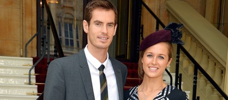 Andy Murray y su novia Kim Sears en el Palacio de Buckingham