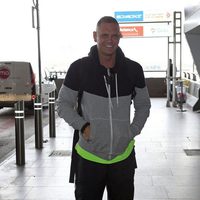 Nacho Vidal en el aeropuerto de Madrid para irse a 'Supervivientes 2015'