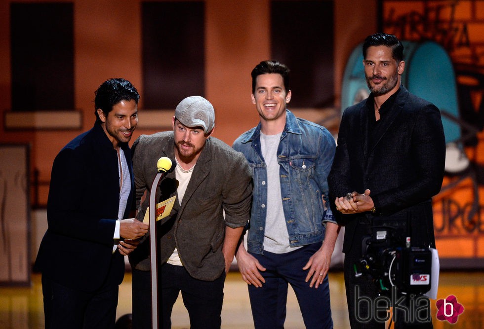 El reparto de 'Magic Mike XXL' durante la gala de los MTV Movie Awards 2015