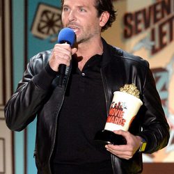 Bradley Cooper durante la gala de los MTV Movie Awards 2015