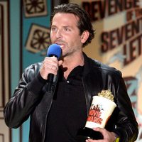 Bradley Cooper durante la gala de los MTV Movie Awards 2015