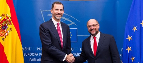 El Rey Felipe con el presidente del Parlamento Europeo, Martin Schulz