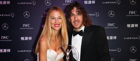 Carles Puyol y Vanesa Lorenzo en la entrega de los Premios Laureus del Deporte 2015