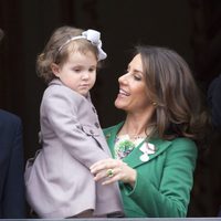 Marie de Dinamarca y su hija Athena en el 75 cumpleaños de Margarita de Dinamarca