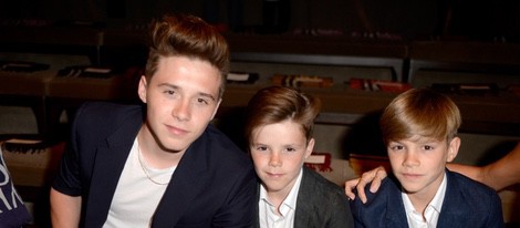 Brooklyn, Romeo y Cruz Beckham en el desfile de Burberry 'London in Los Angeles'