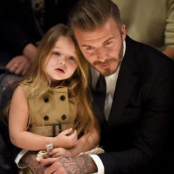 David Beckham con su hija Harper Seven en el desfile de Burberry 'London in Los Angeles'