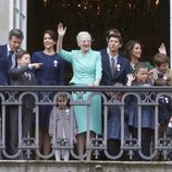 Margarita de Dinamarca con sus hijos, nueras y nietos en la celebración de su 75 cumpleaños