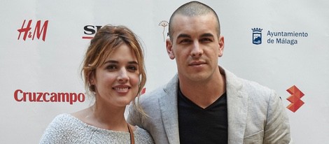 Mario Casas presenta 'Palmeras en la nieve' con Adriana Ugarte en el Festival de Málaga