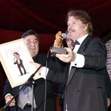 Bigote Arrocet recoge un galardón en los Premios Sancho Panza 2015