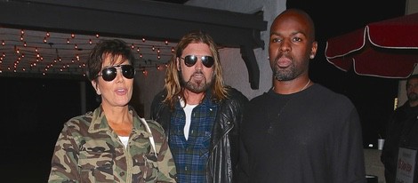 Kris Jenner con su novio Corey Gamble y Tish y Billy Ray Cyrus