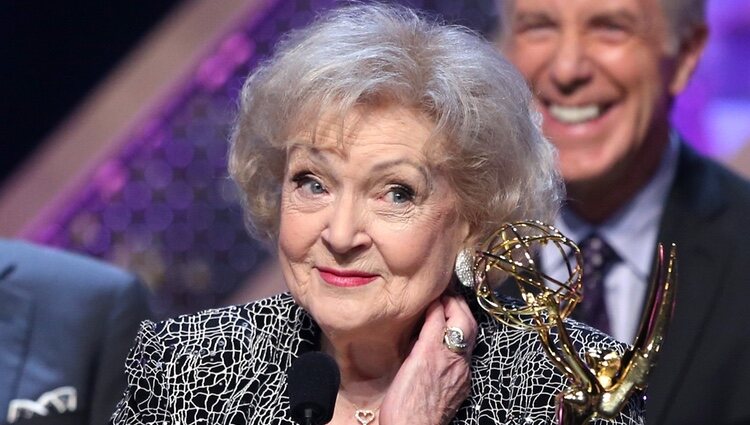 Betty White en la gala de los 'Daytime Emmys' 2015