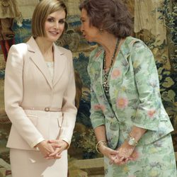 La Reina Letizia y la Reina Sofía en los Premios Reina Sofía 2014 del Real Patronato sobre Discapacidad