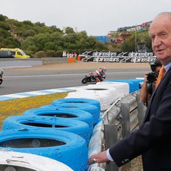 El Rey Juan Carlos viendo la carrera del GP de España de MotoGP en Jerez