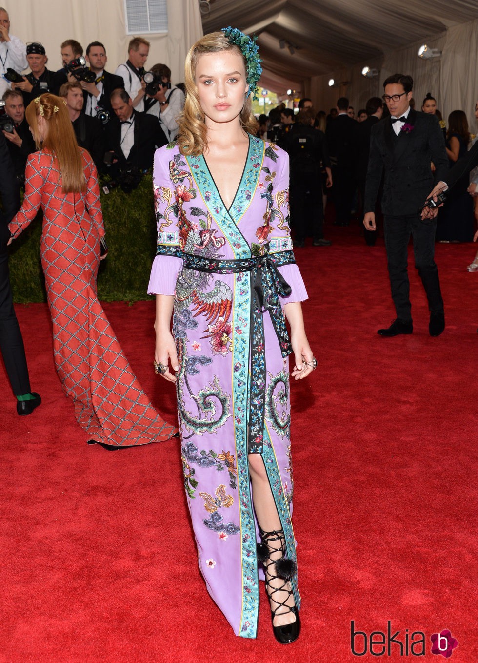 Georgia May Jagger en la alfombra roja de la Gala del Met 2015