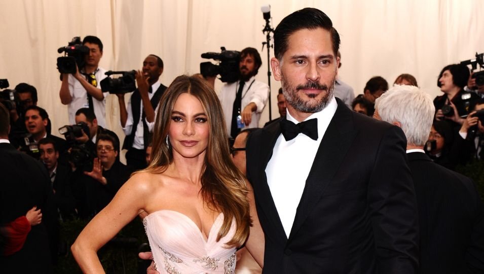 Sofía Vergara y Joe Manganiello en la Gala del Met 2015