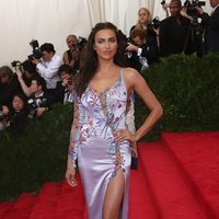 Irina Shayk en la Gala del Met 2015