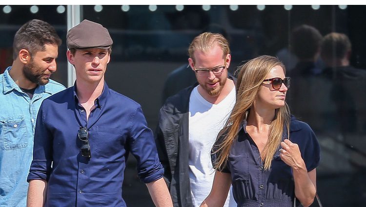 Eddie Redmayne y su mujer Hannah Bagshawe  vuelven a la rutina tras la gala del MET 2015