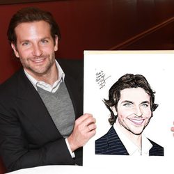 Bradley Cooper recibe en Nueva York un retrato