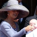 Carolina de Mónaco, cariñosa con su sobrina Gabriella en su bautizo