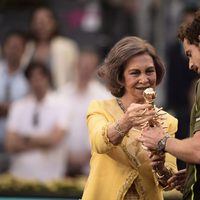 La Reina Sofía entregando a Andy Murray el trofeo del Madrid Open 2015