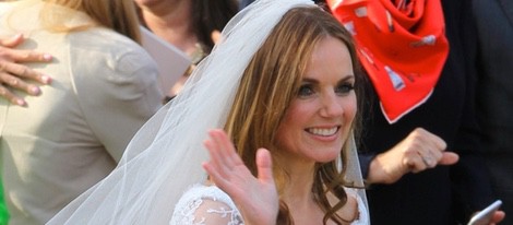 Geri Halliwell llega a su boda vestida de blanco