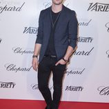 Jeremy Irvine en la gala del Trofeo Chopard del Festival de Cannes 2015