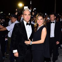 Robbie Williams y Ayda Field en la fiesta Chopard ofrecida por el Festival de Cannes 2015