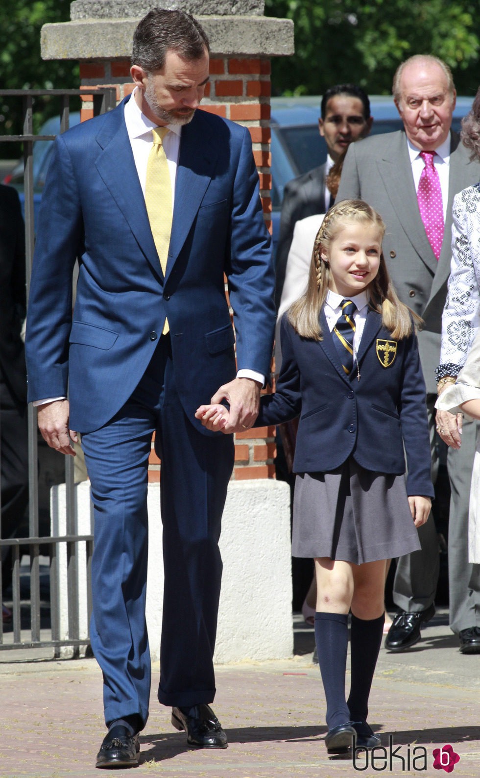 La Princesa Leonor con el Rey Felipe en su Primera Comunión