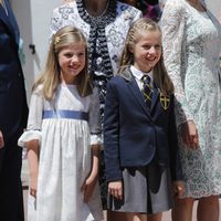 La Princesa Leonor con su hermana Sofía en su Primera Comunión