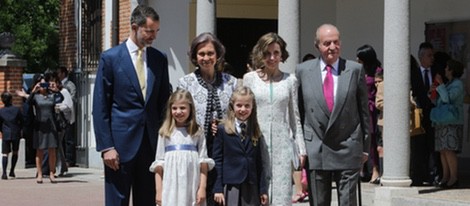 La Familia Real Española en la Comunión de la Princesa Leonor