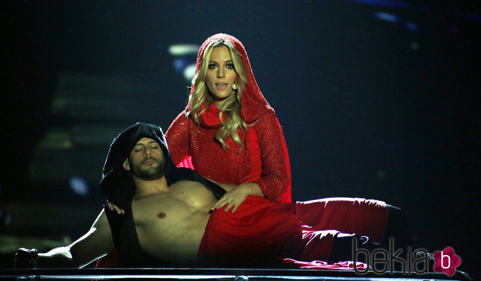 Edurne y Giuseppe di Bella durante su segundo ensayo en Viena para Eurovisión 2015