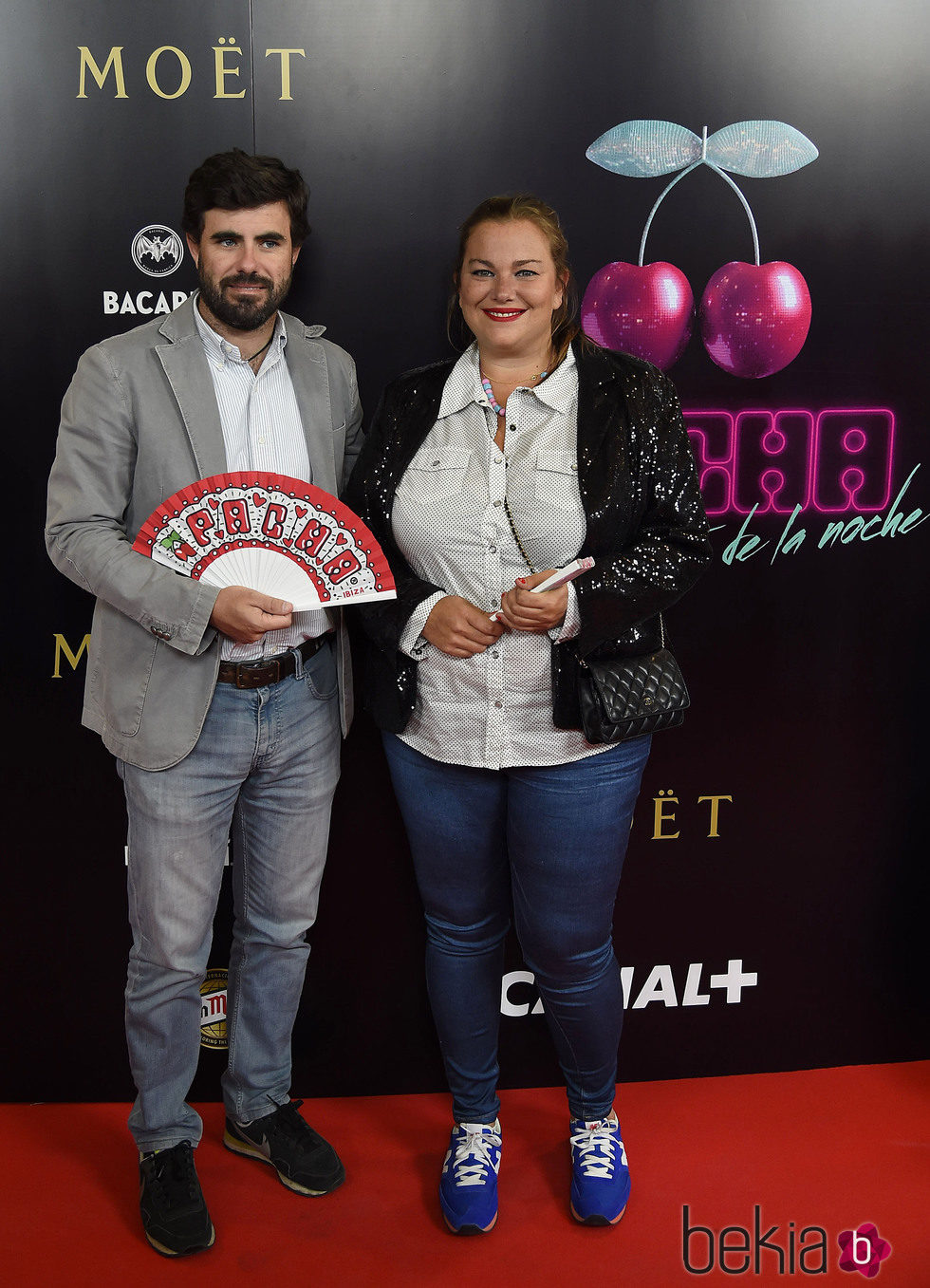 Caritina Goyanes y Antonio Matos en el estreno del documental 'Pacha, el arquitecto de la noche'