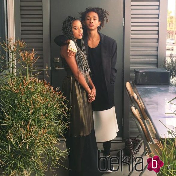 Amandla Stenberg y Jaden Smith antes de ir a la fiesta de graduación de la actriz