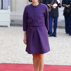 Luz Casal en la cena de gala en honor a los Reyes Felipe y Letizia en El Elíseo