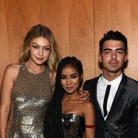 Gigi Hadid, Jhene Aiko y Joe Jonas en la fiesta post CFDA Fashion Awards