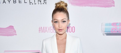 Gigi Hadid en la fiesta 100 Aniversario de Maybelline New York en Toronto