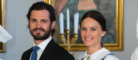 Carlos Felipe de Suecia y Sofia Hellqvist en el Día Nacional de Suecia 2015