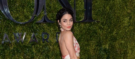 Vanessa Hudgens en la entrega de los Tony Awards 2015