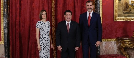 Los Reyes Felipe y Letizia con el presidente de Paraguay, Horario Cartes