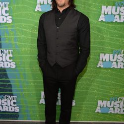 Norman Reedus en los CMT Music Awards 2015