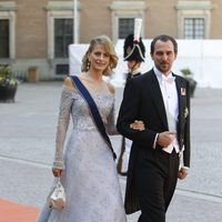 Nicolás y Tatiana de Grecia en la boda de Carlos Felipe de Suecia y Sofia Hellqvist