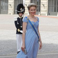 Matilde de Bélgica en la boda de Carlos Felipe de Suecia y Sofia Hellqvist