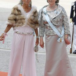 Brígida y Margarita de Suecia en la boda de Carlos Felipe de Suecia y Sofia Hellqvist