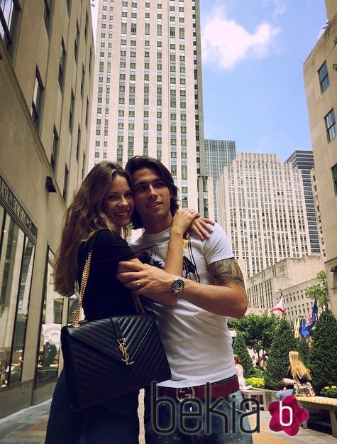 Jessica Bueno y Jota Peleteiro en Rockefeller Center durante su luna de miel