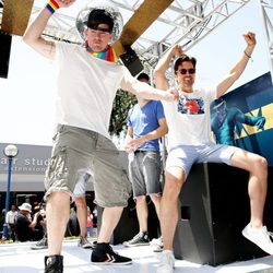 Channing Tatum y Matt Bomer promocionan 'Magic Mike XXL' bailando el día del Orgullo en Los Ángeles