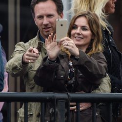 Geri Halliwell y Christian Horner, muy cómplices en el 'Isle Of Wight Festival'