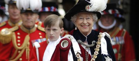 La Reina Isabel en la ceremonia de la Orden de la Jarretera 2015