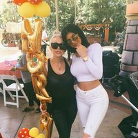 Kylie Jenner celebra el cumpleaños de North West en Disneyland