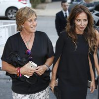 Chelo García Cortés, María Patiño y Gemma López en la fiesta del 74 cumpleaños de María Teresa Campos